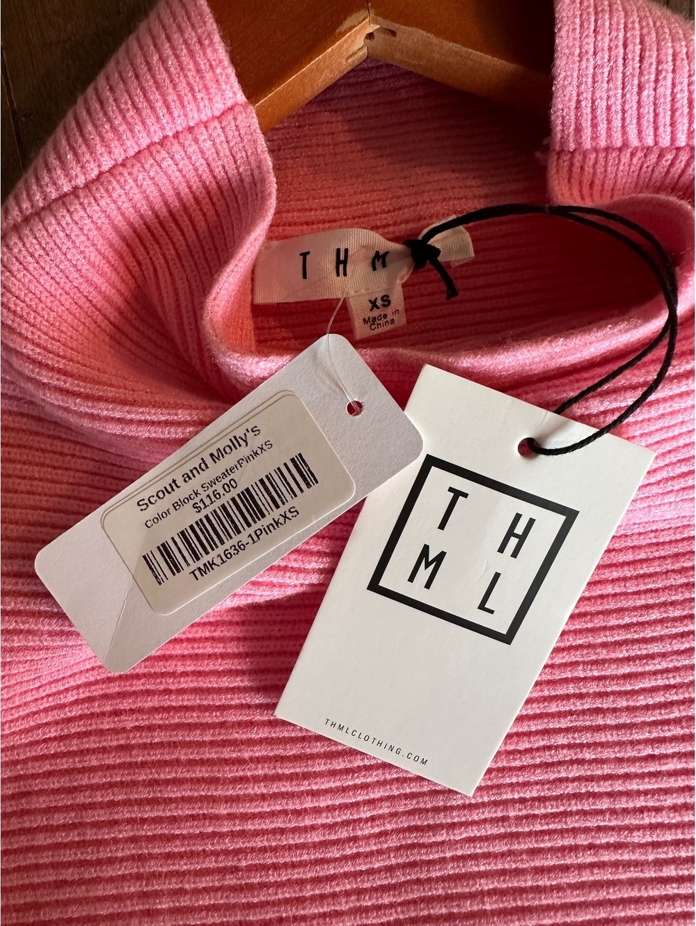 NWT THML Mock Neck Colorblock Knit Sweater Pink & Cream Women’s XS Oversized - Picture 7 of 10